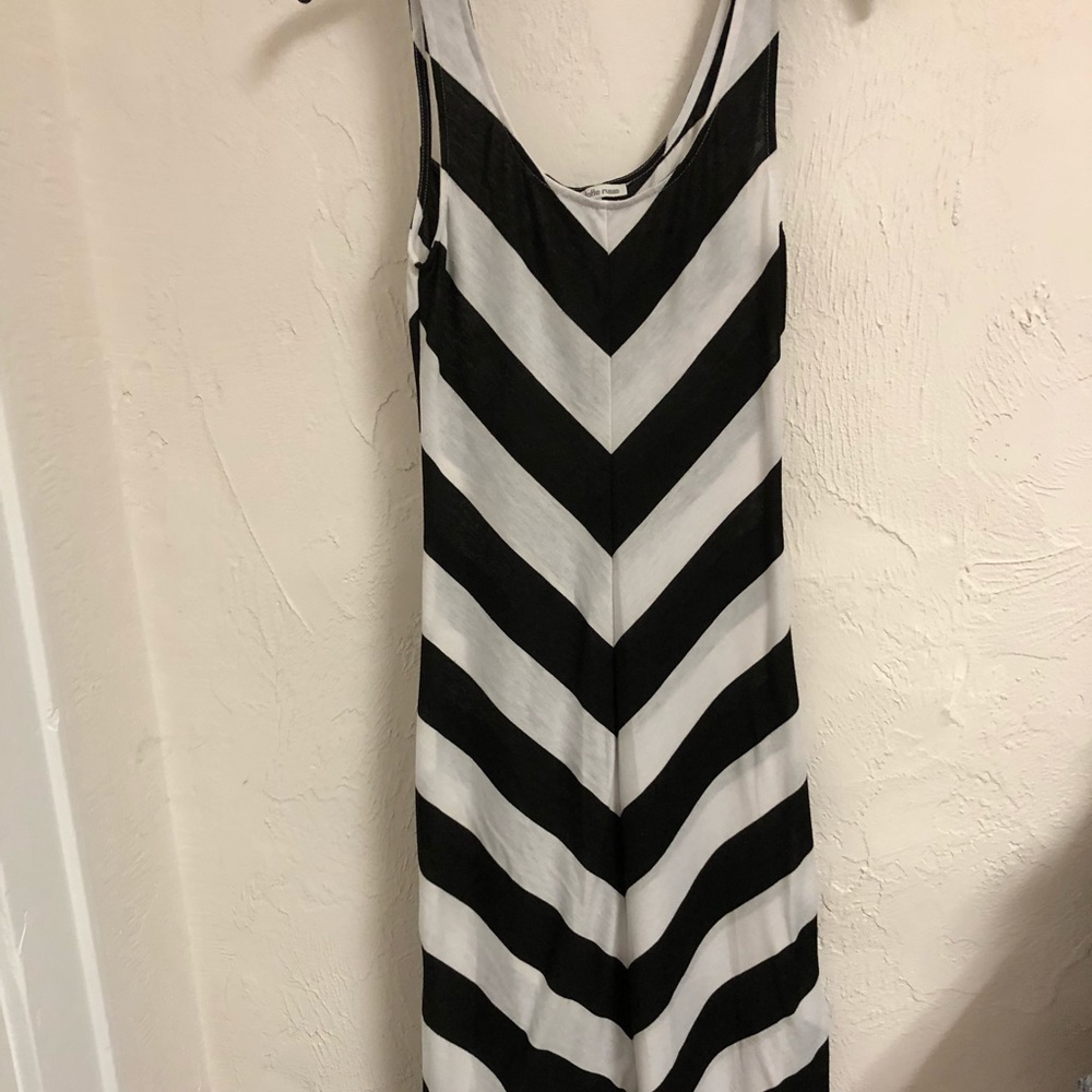 Cute side slit maxi dress